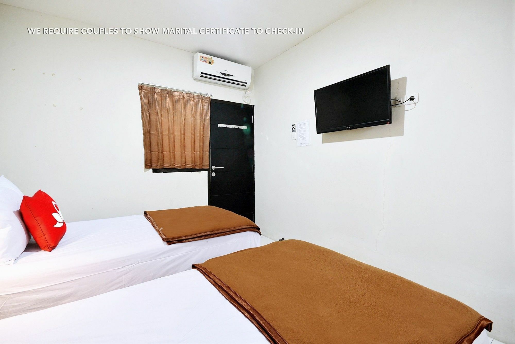 Zen Rooms Kuningan Syariah Джакарта Экстерьер фото